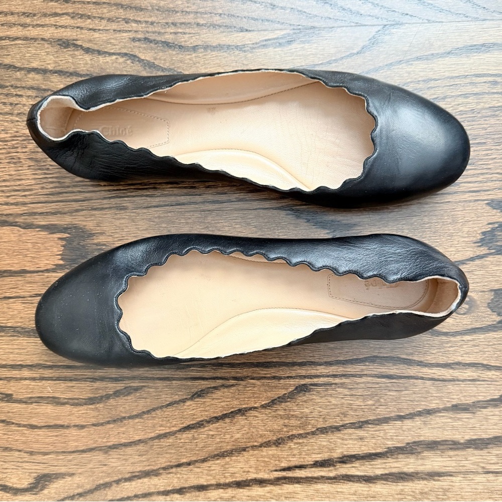 Chloé Women's Black Lauren Scalloped Leather Ballerina Flats - size 38 | US 8